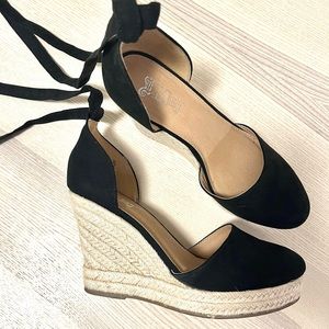 Black lace up espadrille wedges size 7.5